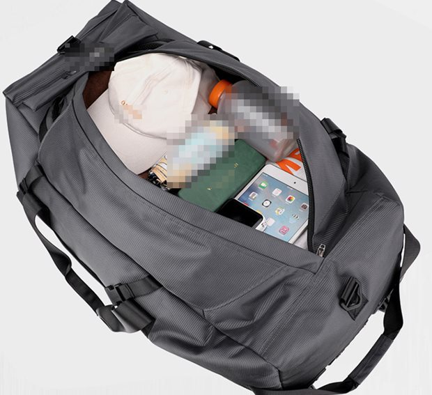 YT-14016 wide-opening main compartment